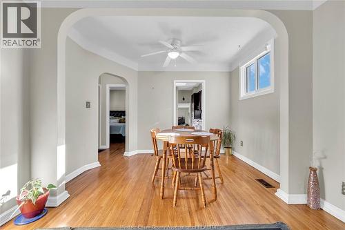 914 Thompson Boulevard, Windsor, ON - Indoor Photo Showing Dining Room