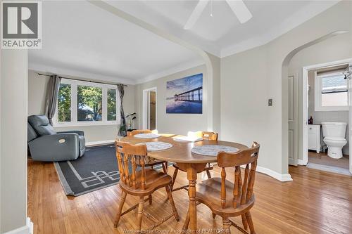 914 Thompson Boulevard, Windsor, ON - Indoor Photo Showing Dining Room