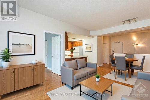 Virtually staged - 602 - 134 York Street, Ottawa, ON - Indoor Photo Showing Living Room