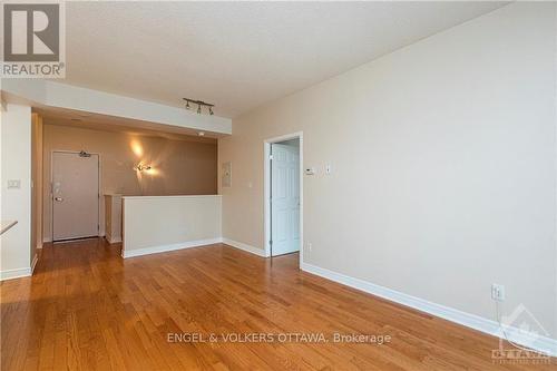 602 - 134 York Street, Ottawa, ON - Indoor Photo Showing Other Room