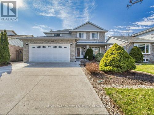 21 BASCARY CRESCENT  St. Catharines (Rykert/Vansickle), ON L2S 3M7