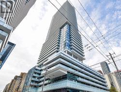 3606 - 161 ROEHAMPTON AVENUE Toronto, ON M4P 0C8