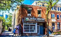 1 - 420 PARLIAMENT STREET Toronto, ON M5A 3A2