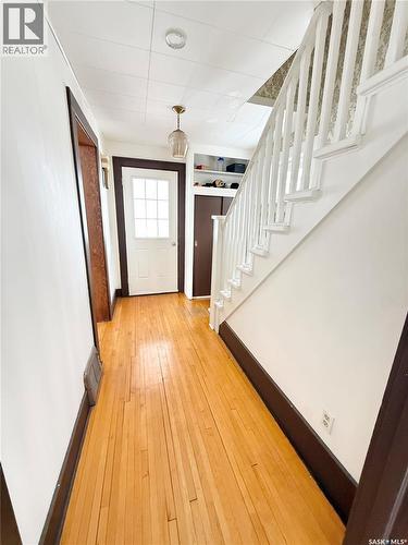 434 2Nd Street, Weyburn, SK - Indoor Photo Showing Other Room