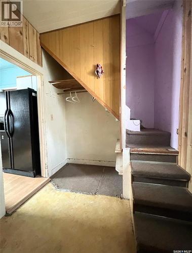 118 5Th Avenue Se, Swift Current, SK - Indoor Photo Showing Other Room