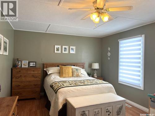 113 2Nd Avenue Se, Dorintosh, SK - Indoor Photo Showing Bedroom