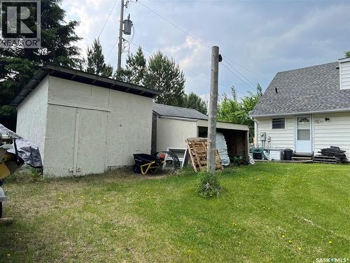 113 2Nd Avenue Se, Dorintosh, SK - Outdoor
