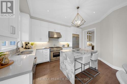 67 Garyscholl Road, Vaughan, ON - Indoor Photo Showing Kitchen With Double Sink With Upgraded Kitchen