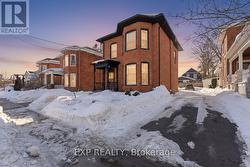 300 CHARLES STREET Belleville (Belleville Ward), ON K8N 3M8