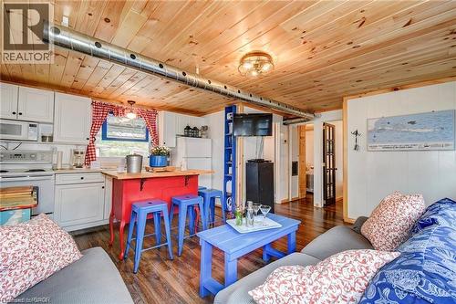 37B Cedar Drive, Turkey Point, ON - Indoor