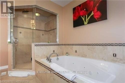 78 Assisi Street, Hamilton, ON - Indoor Photo Showing Bathroom