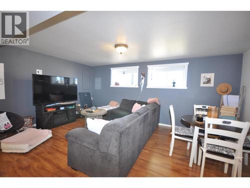342 Clearview Crescent, Williams Lake, BC - Indoor Photo Showing Living Room