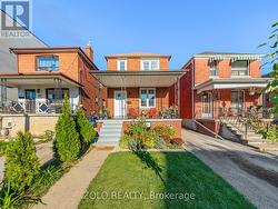 163 CEDRIC AVENUE Toronto, ON M6C 3X7