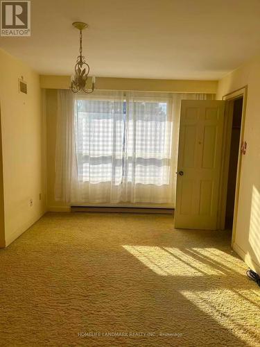 2 Royal Oak Drive, Toronto, ON - Indoor Photo Showing Other Room