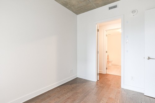 Chambre à coucher principale - 1253-101 Rue Peel, Montréal (Le Sud-Ouest), QC - Indoor Photo Showing Other Room