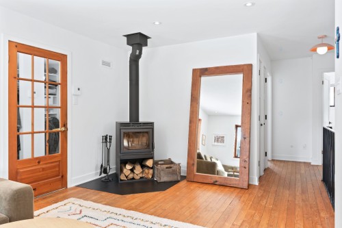 Autre - 225 Ch. Laurent, Saint-Adolphe-D'Howard, QC - Indoor Photo Showing Other Room With Fireplace