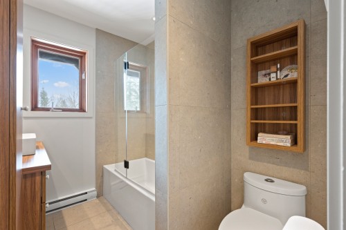 Autre - 225 Ch. Laurent, Saint-Adolphe-D'Howard, QC - Indoor Photo Showing Bathroom