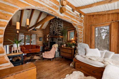 Autre - 225 Ch. Laurent, Saint-Adolphe-D'Howard, QC - Indoor Photo Showing Other Room With Fireplace
