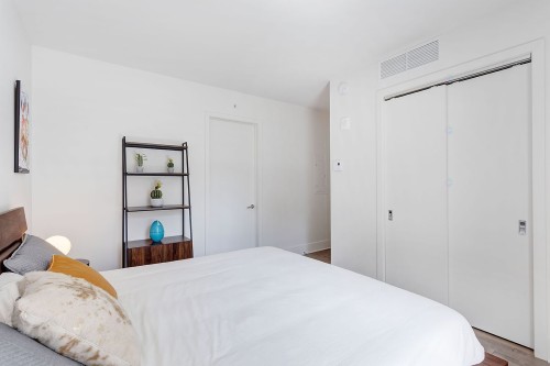 Chambre à coucher principale - 605-1025 Rue De La Commune E., Montréal (Ville-Marie), QC - Indoor Photo Showing Bedroom