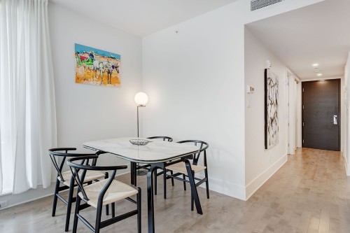 Salle à manger - 605-1025 Rue De La Commune E., Montréal (Ville-Marie), QC - Indoor Photo Showing Dining Room