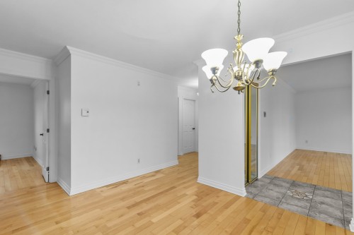 Salle à manger - 1 Rue Des Écureuils, Mercier, QC - Indoor Photo Showing Other Room