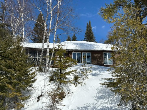 1 Île Lac Dasserat  Rouyn-Noranda, QC J0Z 1B0