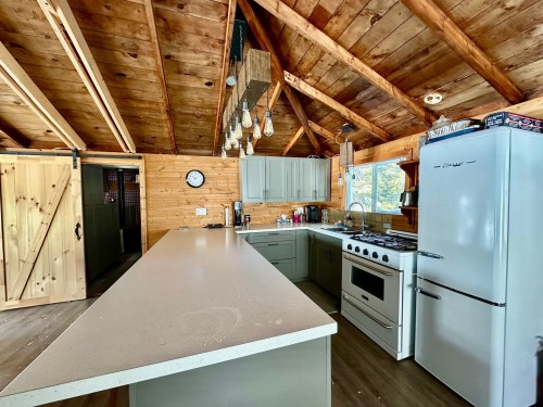 Cuisine - 1 Île Lac Dasserat, Rouyn-Noranda, QC - Indoor Photo Showing Kitchen