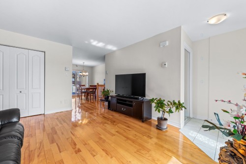 Salon - 457 Rue Du Mimosa, Saint-Amable, QC - Indoor Photo Showing Living Room