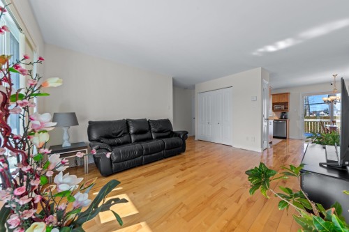 Salon - 457 Rue Du Mimosa, Saint-Amable, QC - Indoor Photo Showing Living Room