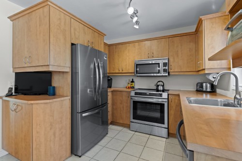 Cuisine - 457 Rue Du Mimosa, Saint-Amable, QC - Indoor Photo Showing Kitchen