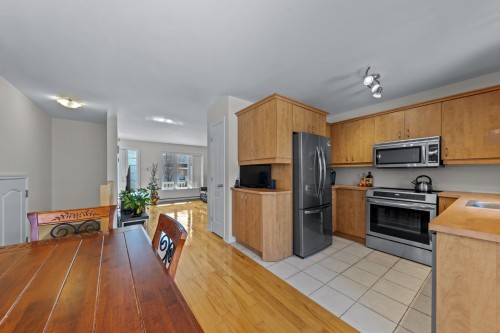 Vue d'ensemble - 457 Rue Du Mimosa, Saint-Amable, QC - Indoor Photo Showing Kitchen