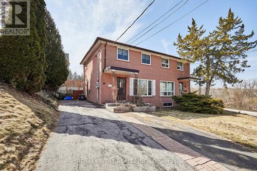 20 MILL STREET  Markham, ON L3P 1K9
