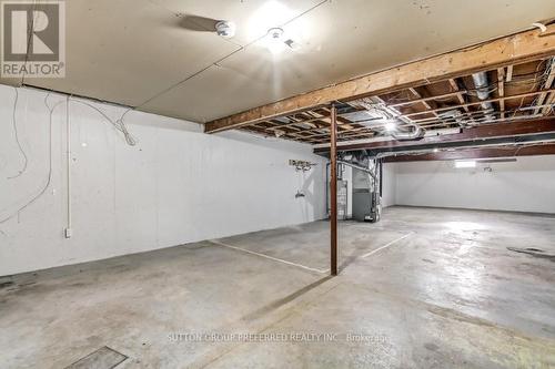 624 Mornington Avenue, London East (East G), ON - Indoor Photo Showing Garage