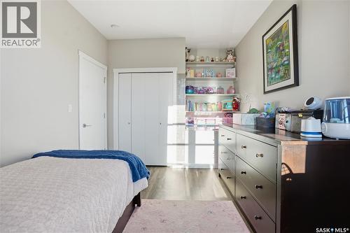 4202 Green Olive Way E, Regina, SK - Indoor Photo Showing Bedroom