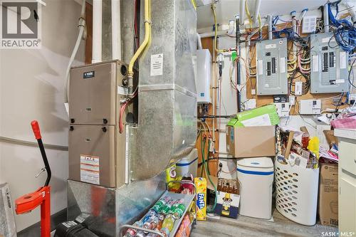 4202 Green Olive Way E, Regina, SK - Indoor Photo Showing Basement