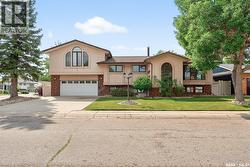 80 Bluebell CRESCENT Moose Jaw, SK S6J 1A2