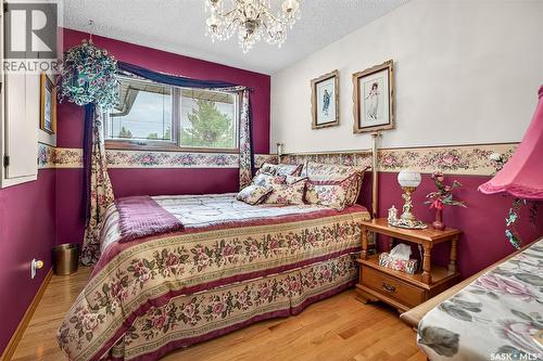 80 Bluebell Crescent, Moose Jaw, SK - Indoor Photo Showing Bedroom