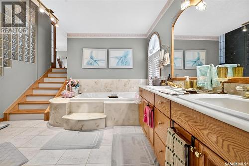 80 Bluebell Crescent, Moose Jaw, SK - Indoor Photo Showing Bathroom