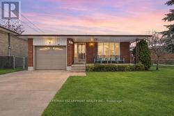 88 GLEN VALLEY DRIVE  Hamilton, ON L8K 5W5