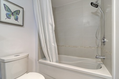 Salle de bains - 208-1248 Av. De L'Hôtel-De-Ville, Montréal (Ville-Marie), QC - Indoor Photo Showing Bathroom