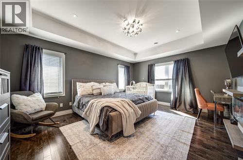 1380 Pascal Ave, Lakeshore, ON - Indoor Photo Showing Bedroom
