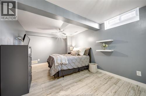 1380 Pascal Ave, Lakeshore, ON - Indoor Photo Showing Bedroom