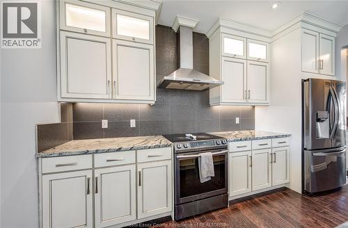 1380 Pascal Ave, Lakeshore, ON - Indoor Photo Showing Kitchen With Upgraded Kitchen