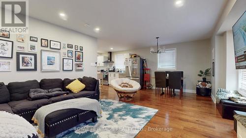 Unit 3 - 100 Cromwell Avenue, Oshawa (Vanier), ON - Indoor Photo Showing Living Room