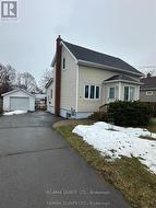 9 WILKINS STREET Belleville (Belleville Ward), ON K8P 1P2
