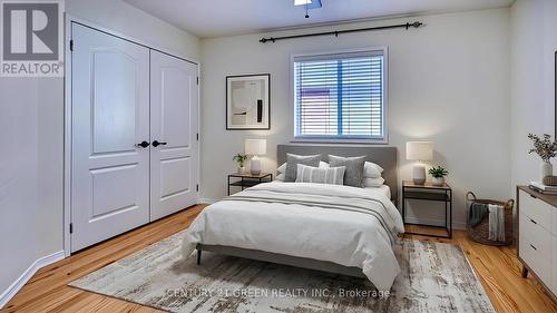 3143 Caulfield Crescent, Mississauga, ON - Indoor Photo Showing Bedroom