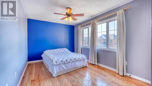 3143 Caulfield Crescent, Mississauga, ON - Indoor Photo Showing Bedroom