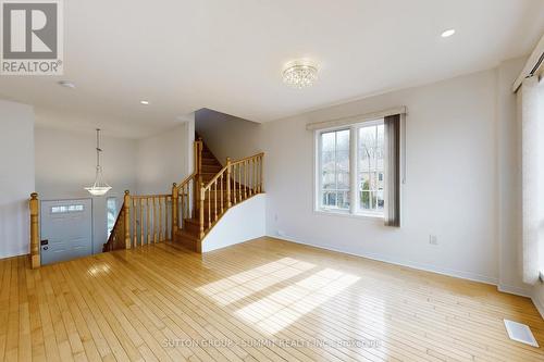 1591 Woodhenge Way, Mississauga, ON - Indoor Photo Showing Other Room