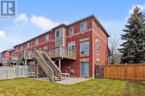 1591 Woodhenge Way, Mississauga, ON - Outdoor