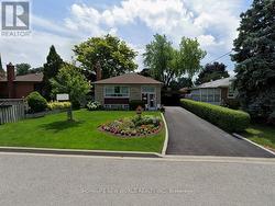 BASEMENT - 13 GENTRY CRESCENT Richmond Hill, ON L4C 2G8